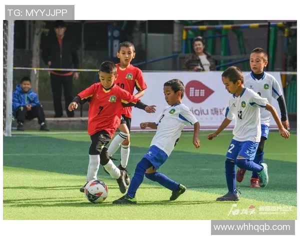 足球场边的明星阵容盘点那些观战的足球巨星们